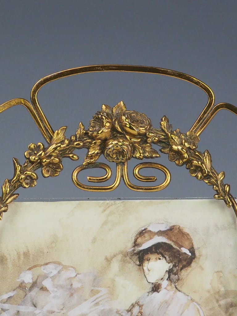 Antique Art Nouveau Pair of Photo Frames &ndash; Elegant D&eacute;cor & History