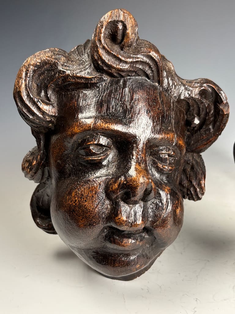 Pair of 18th Century Flemish Carved Wooden Cherub (Putto) Heads